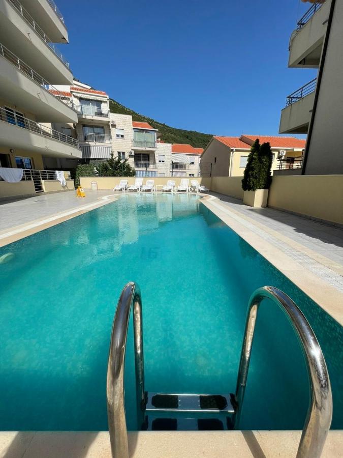 Charm Apartman Petrovac Kültér fotó