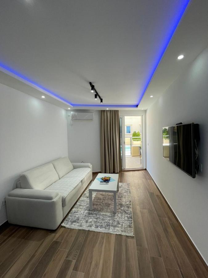 Charm Apartman Petrovac Kültér fotó